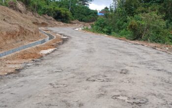 Bukan Sekadar Jalan, Ini Jalan Harapan Warga Labuandiri Bersama Satgas TMMD Ke-129 Kodim 1413/Buton