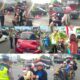 Semarak HUT ke-81 RI, Satlantas Polres Sinjai Bagikan Bendera Merah Putih Gratis kepada Pengendara dan Masyarakat.