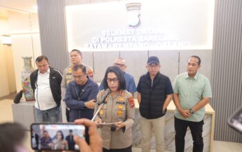 Tim Gabungan Bareskrim Polri, Polda Kepri dan Polresta Barelang Tindak Perjudian Kasino di 9 Stage Batam, 197 Orang Diamankan