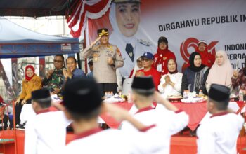 Gerak Jalan Hut Ri Ke-81 Meriah, Kapolres Palopo Bersama Forkopimda Turut Serta