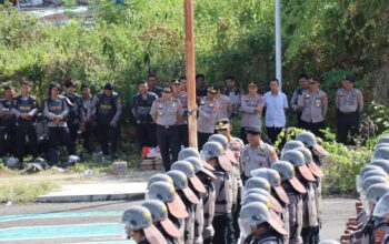 AKBP Luckyto Pantau Latihan Dalmas Personel Polres Bulukumba