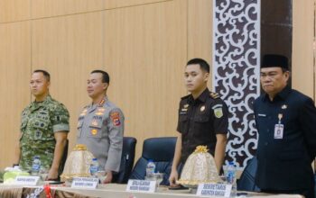 Kapolresta Banggai Hadiri Rapat Paripurna DPRD, Perkuat Kebersamaan antar Lembaga