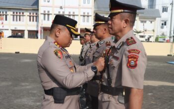 Penyegaran Struktur Organisasi, Kapolres Toraja Utara Pimpin Sertijab Tiga Kapolsek dan Lantik Kasi Humas Baru