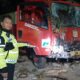 Piket Siaga Anoa Zebra Tangani Kecelakaan Tunggal Truk Muatan Gas di Jalan Komjen M. Yasin