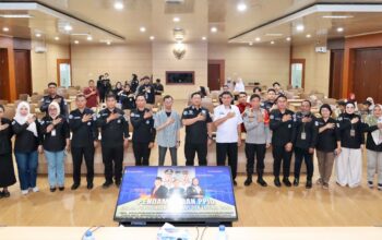 Perkuat PPID, Diskominfosantik Gandeng Humas Polda Sulteng Asah Skill Fotografi dan Editing Video