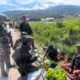 Langkah Humanis Marinir di Komopa, Hasil Bumi Warga Laris, Mama-Mama Sumringah