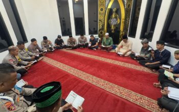 Perkuat iman dan sinergi, Polsek KPN Rutin Gelar Binrohtal di Mushollah Nur Qolby