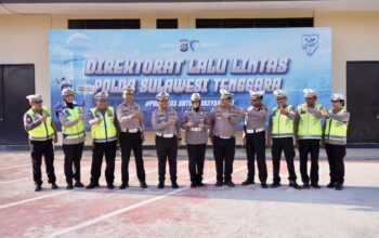 Pimpin Upacara Kenaikan Pangkat, Dirlantas Polda Sultra Tekankan Profesionalisme dan Pelayanan Humanis