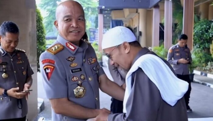 Dari Masjid Baiturrahman Polda Banten Menuju Baitullah, Hadiah Umroh Jadi Wujud Kepedulian Kapolda