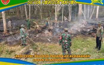 Aksi Cepat Babinsa Koramil 1417-11/Poasia Padamkan Kebakaran Lahan di Anduonohu