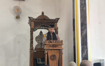 Kapolres Tana Toraja Sampaikan Pesan Kamtibmas Saat Bertindak Sebagai Khatib Shalat Jumat