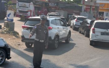 Antrean BBM Mengular, Polres Palopo Pastikan Arus Lalu Lintas Tetap Lancar