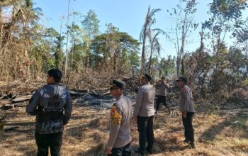 Kapolres Soppeng Cek Lokasi Kebakaran Paomallimpoe, Ingatkan Warga Waspadai Api di Musim Kemarau