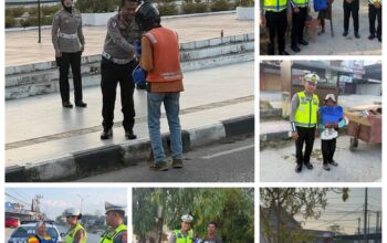 Sambut Hari Lalu Lintas Bhayangkara ke-71, Ditlantas Polda Sultra Bagikan 50 Bingkisan kepada Petugas Kebersihan dan Pemulung