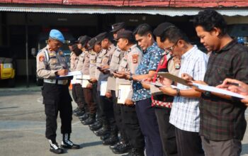 Sipropam Polres Palopo Perketat Disiplin Personel Lewat Pengawasan Apel Pagi