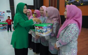 Sambut HUT ke-81 TNI, Korem 143/HO Gelar Bakti Sosial Kesehatan Gratis untuk Masyarakat