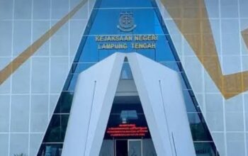 Eks Kabag Kesra Lampung Tengah DA Diperiksa KEJARI Terkait Pengusutan Dugaan Korupsi Dana Hibah TA 2024