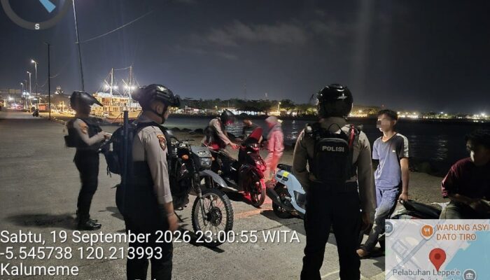 Malam Minggu, Tim Patmor Polres Bulukumba Gelar Patroli Dialogis Cegah Kejahatan Jalanan