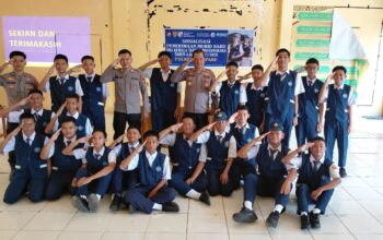 Jaring Calon Siswa Berprestasi, Polres Parepare Sosialisasikan SMA Kemala Taruna Bhayangkara di SMPN 2