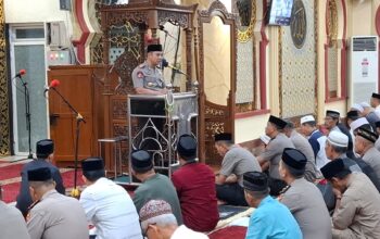 Kapolres Wajo Gelar Subuh Keliling, Ajak Masyarakat Cegah Karhutla hingga Waspada Narkoba