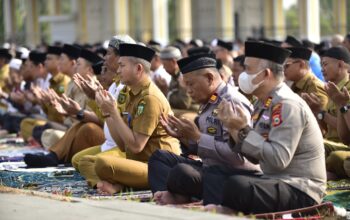 Pemda Luwu Gelar Sholat Istisqa di Lapangan Andi Djemma, Polres Luwu Hadir Amankan dan Doa Bersama Minta Hujan